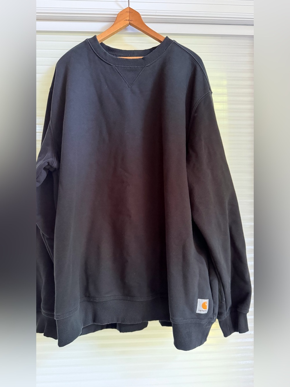 Carhartt Loose-Fitting Black Sweatshirt with Gold Logo - 2XL